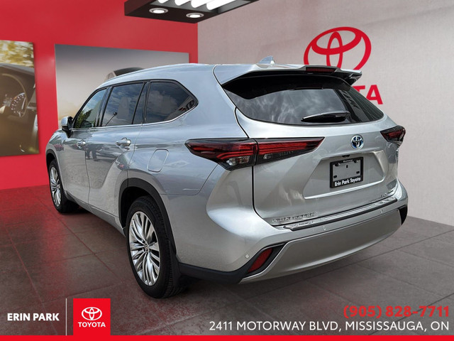 2024 Toyota Highlander Hybrid Limited in Cars & Trucks in Oakville / Halton Region - Image 4