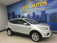FORD ESCAPE 2017 SE AWD ECOBOOST TOUT ÉQUIPÉ / INTÉRIEUR EN TISSU CHAUFFANT / CAMÉRA DE RECUL / BLUE... (image 1)