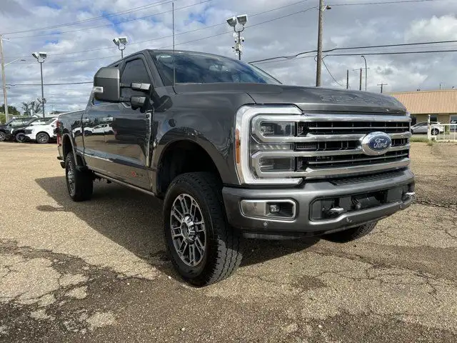 2023 Ford Super Duty F-350 SRW Limited CrewCab 160 | MoonRoof dans Autos et camions dans Ville d’Edmonton - Image 34