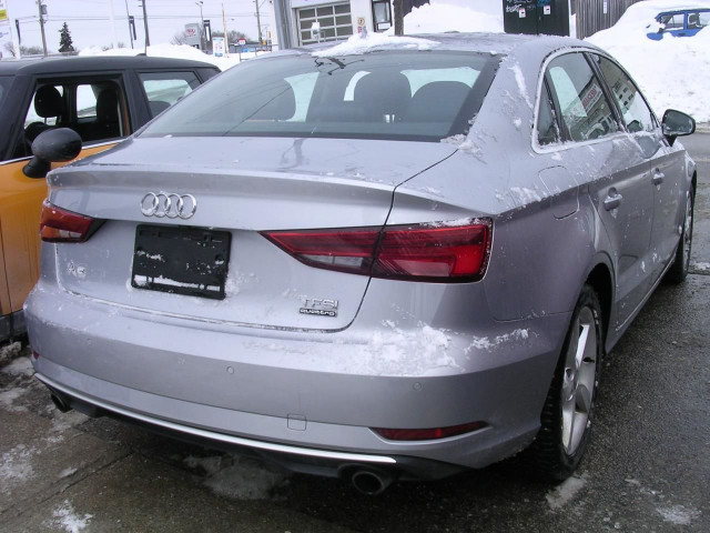 2017 Audi A3 PROGRESSIVE QUATRO in Cars & Trucks in City of Toronto - Image 3