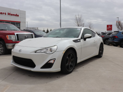 2013 Scion FR-S Man Scion 10: MANUAL/CLEAN CARFAX