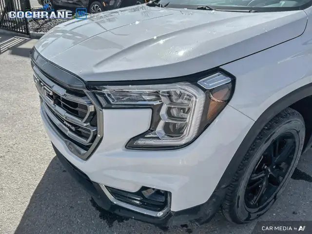 2022 GMC Terrain AT4 | Panoramic Sunroof | Bose Audio in Cars & Trucks in Calgary - Image 10