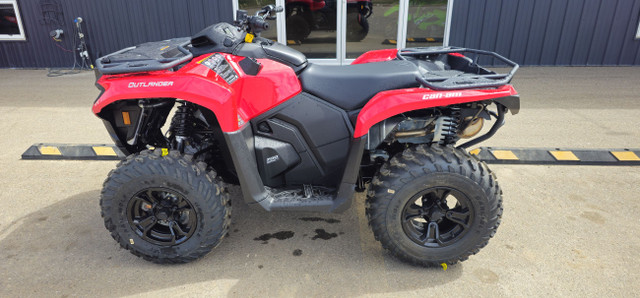 2024 Can-Am Outlander DPS 700 Red in ATVs in Medicine Hat - Image 2