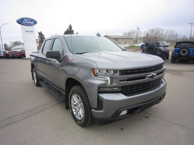 2021 Chevrolet Silverado 1500 RST Crewcab 4X4 in Cars & Trucks in Regina - Image 3