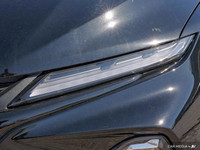 This Chevrolet Blazer has a dependable Turbocharged Gas I4 2.0L/ engine powering this Automatic tran... (image 9)