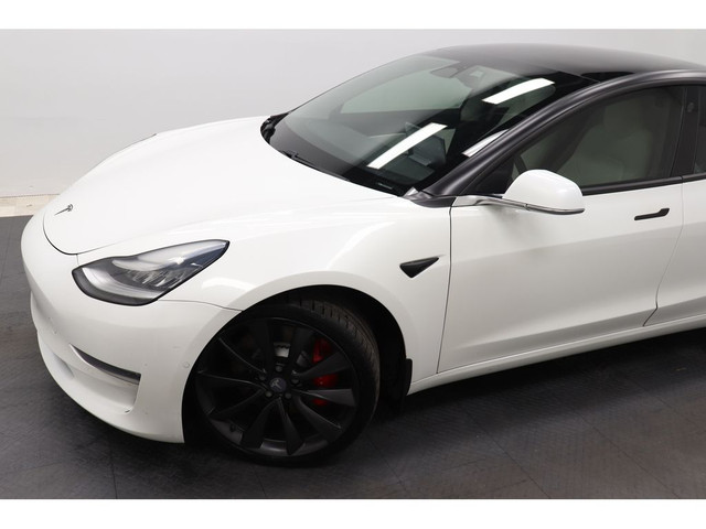 2020 Tesla Model 3 PERFORMANCE, AWD, CAMERA, SIEGES CHAUFFANTS in Cars & Trucks in Longueuil / South Shore - Image 3