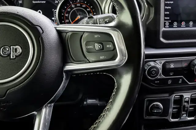 2021 Jeep Wrangler Sahara Unlimited • SIDE STEPS • CP/AA• R-V CA in Cars & Trucks in Ottawa - Image 20