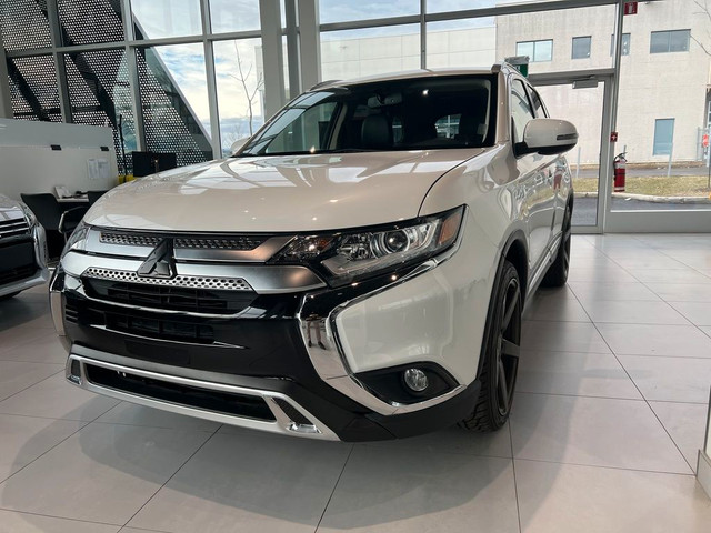  2020 Mitsubishi Outlander EX S-AWC, toit, cuir/suède, jantes ru in Cars & Trucks in Longueuil / South Shore