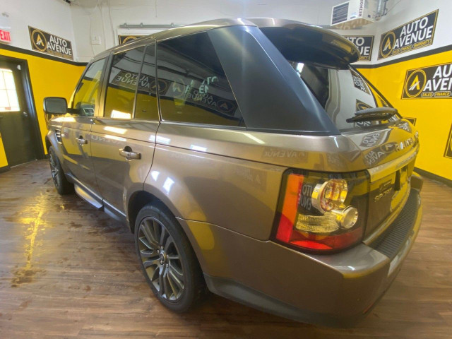 2013 Land Rover Range Rover Sport HSE LUX - HEATED SEATS, BACKUP in Cars & Trucks in Calgary - Image 3