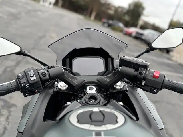 2025 KAWASAKI NINJA 650 ABS in Street, Cruisers & Choppers in Edmonton - Image 7