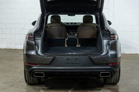 Francais: * Coupé * Roues motrices intégrales * Moteur V6 turbo de 3,0 L Engine: Moteur V6 3.0L L/10... (image 7)