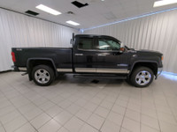 Engine: 8 Cylinder Engine 5.3L/325CI L/100Km City: 14.9 L/100Km Hwy: 10.7 Safety Equipment Tire Pres... (image 8)