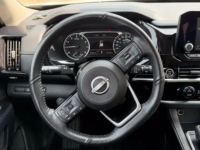 2022 Nissan Pathfinder S in Cars & Trucks in Oshawa / Durham Region - Image 21