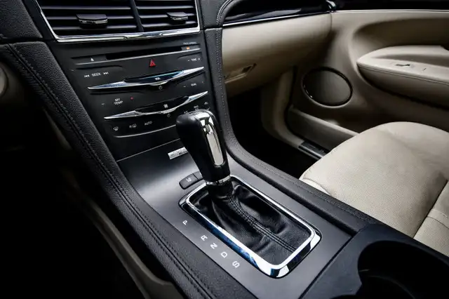 2014 Lincoln MKT ECOBOOST in Cars & Trucks in Ottawa - Image 26
