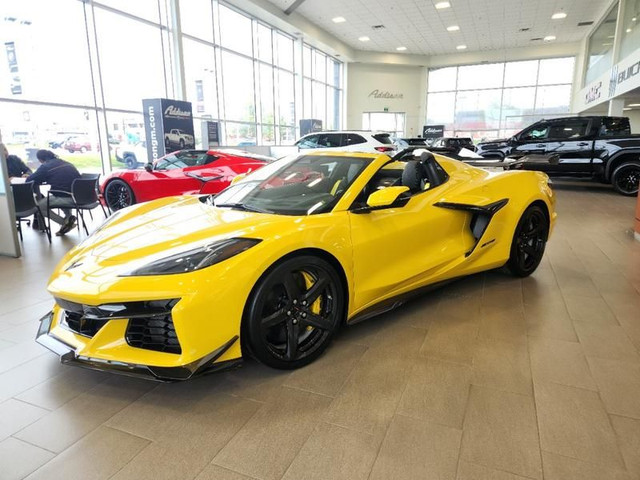 2025 Chevrolet Corvette Z06 Convertible - Apple CarPlay in Cars & Trucks in Mississauga / Peel Region - Image 2