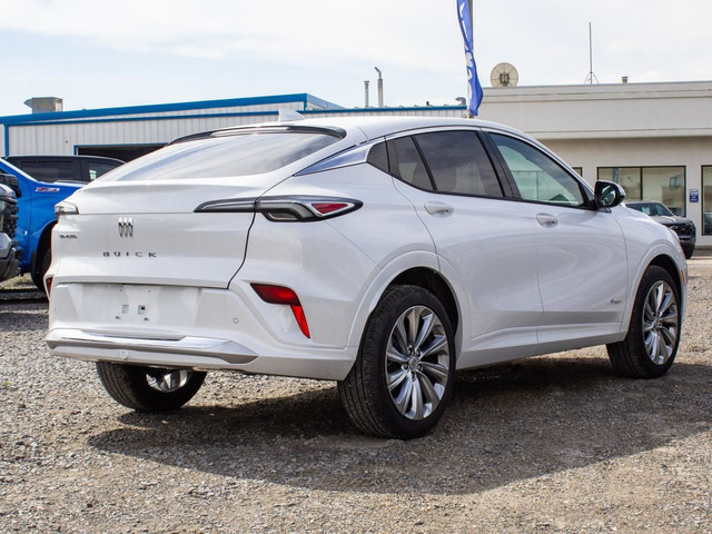 2025 Buick Envista FWD 4dr Avenir for sale in Cars & Trucks in Edmonton - Image 4