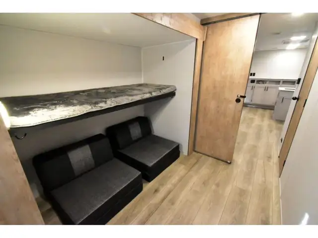 2024 Heartland Prowler 320SBH in RVs & Motorhomes in Laurentides - Image 20