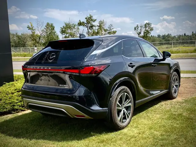 2023 Lexus RX 350 in Cars & Trucks in Calgary - Image 4