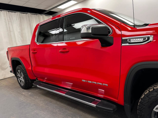 2022 GMC Sierra 1500 Limited SLE 3.0L DURAMAX 6CYL | HEATED F... in Cars & Trucks in Lethbridge - Image 2