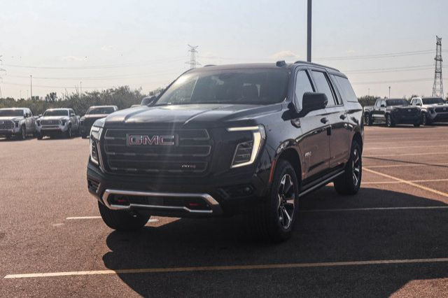 2025 GMC Yukon XL AT4 Ultimate in Cars & Trucks in Strathcona County - Image 4