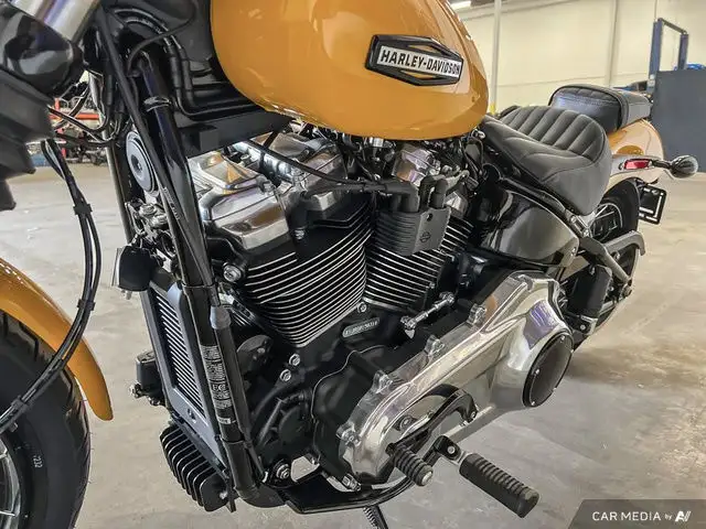 2025 Harley-Davidson FXBB - Street Bob FXBB STREET BOB in Street, Cruisers & Choppers in Calgary - Image 17