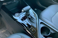 Sunroof, Wireless Phone Charger, Uvo, Push Button Start, Blind Spot Detection, Satellite Radio, Clot... (image 6)