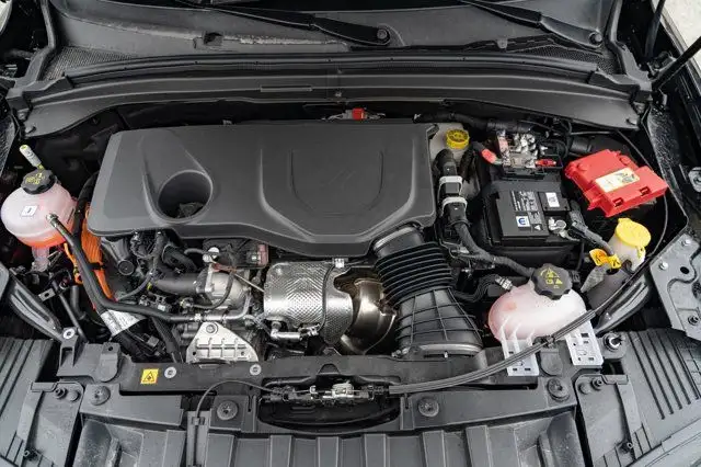 2024 Dodge Hornet R/T dans Autos et camions dans Barrie - Image 35