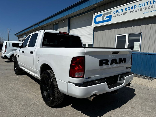  2020 Ram 1500 Classic Express 4x4 Crew Cab 5'7 Box in Cars & Trucks in Winnipeg - Image 3