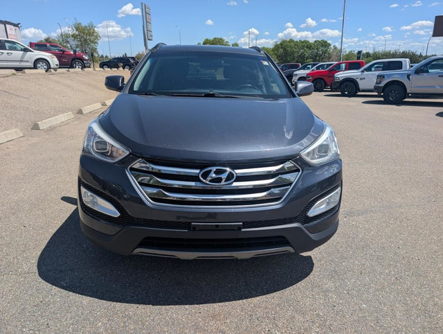 2016 Hyundai Santa Fe Sport AWD 4dr 2.4L Premium for sale in Cars & Trucks in Medicine Hat - Image 2