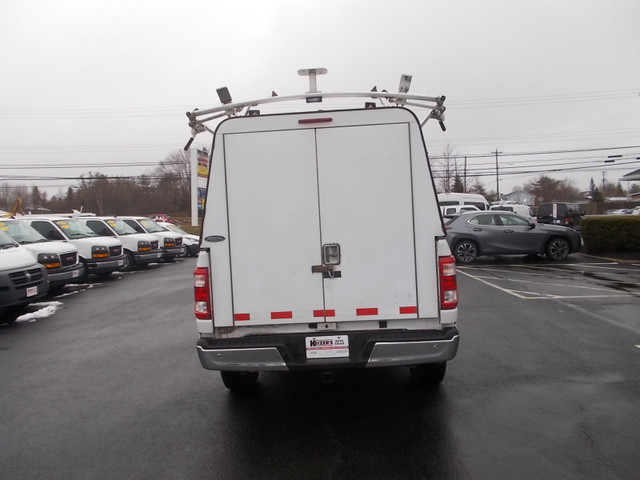 2022 Ford F-150 XL Reg Cab 4x4 in Cars & Trucks in Bedford - Image 4