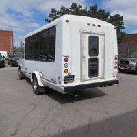 WHEEL CHAIR ACCESSIBLE /9 PASSENGER VAN/BUS !!! FULLY CERTIFIED WITH A 1-YEAR POWER TRAIN WARRANTY I... (image 9)