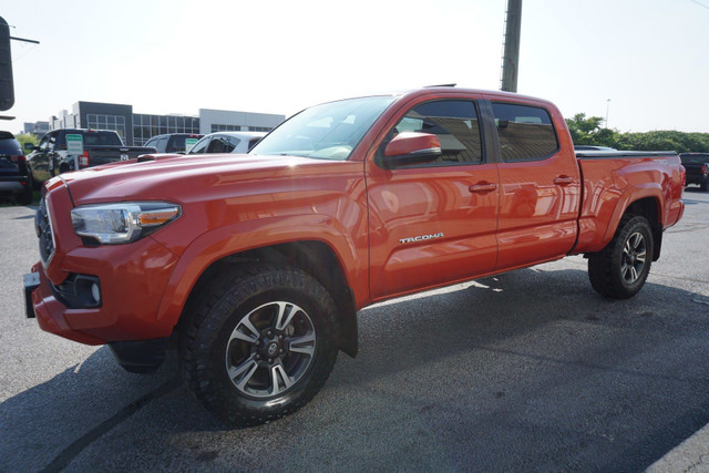 2018 Toyota Tacoma in Cars & Trucks in Oakville / Halton Region - Image 3