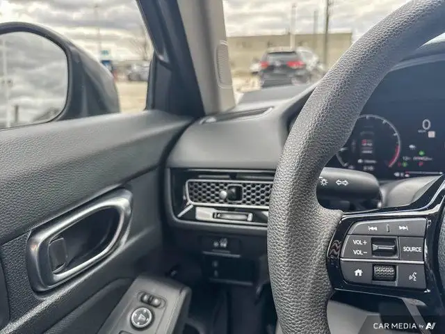 2022 Honda Civic Sedan LX | ONE OWNER | ACCIDENT FREE | CARPLAY dans Autos et camions dans Kitchener / Waterloo - Image 22