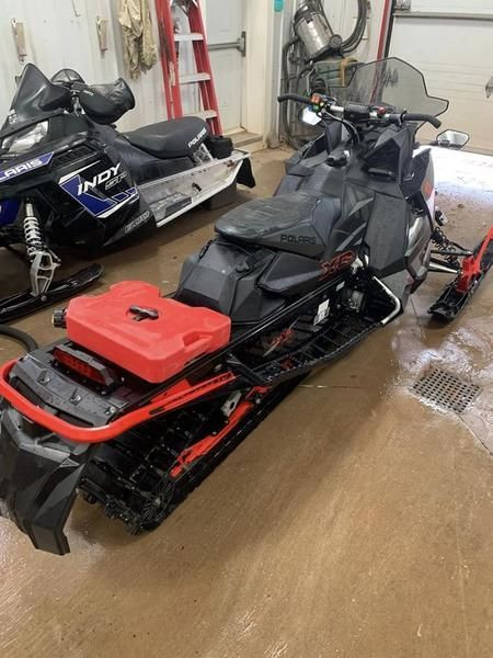 2020 Polaris® 850 Indy® XC® 137 SNOWMOBILE in Snowmobiles in Charlottetown - Image 3