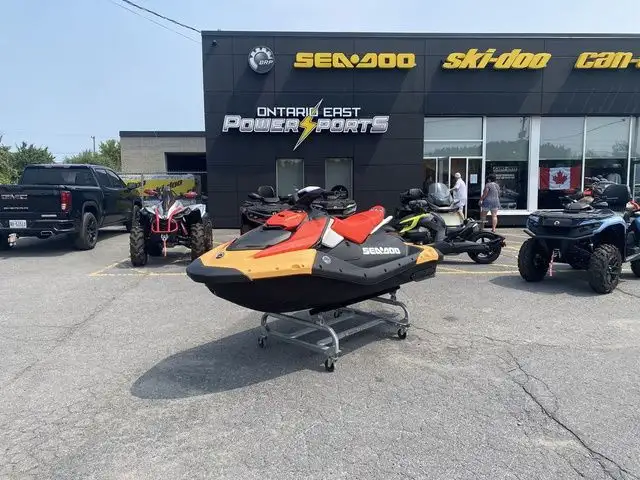 2025 Sea-Doo Spark For 2 Rotax 900 ACE- 90 CONV With IBR in Personal Watercraft in Cornwall - Image 2