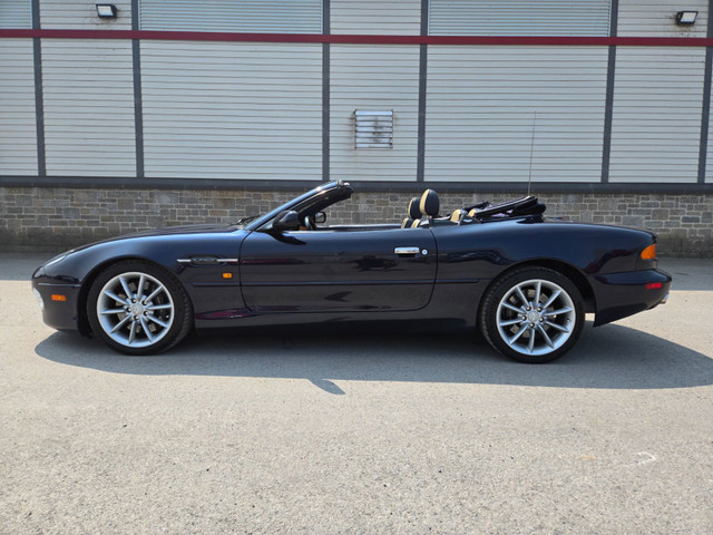 2002 Aston Martin DB7 Vantage VOLANTE / CONVERTIBLE / V12 420HP  in Cars & Trucks in West Island - Image 4