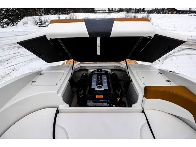 2025 Chaparral 23 SSI in Powerboats & Motorboats in Québec City - Image 36
