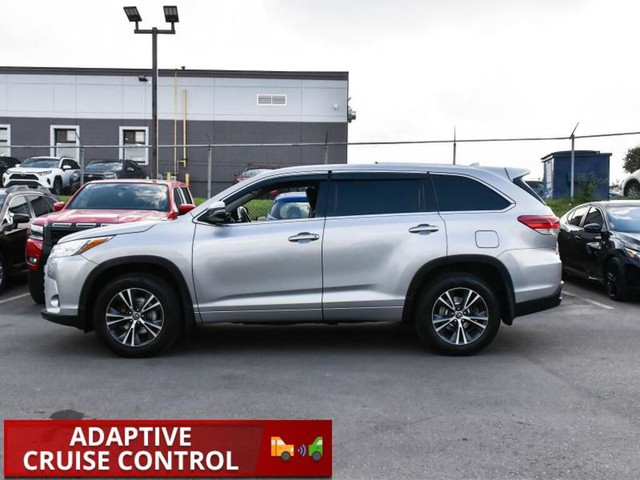 2017 Toyota Highlander LE AWD-Camera| Alloys| Clean Carfax in Cars & Trucks in Kitchener / Waterloo - Image 3