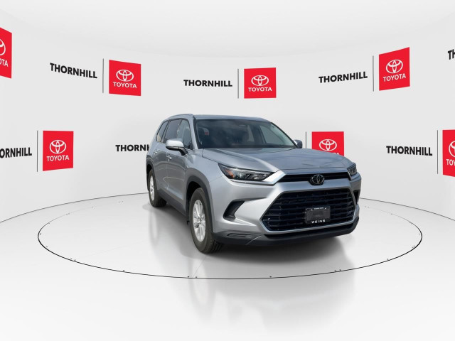 2024 Toyota Grand Highlander Hybrid XLE NO ACCIDENT,1 OWNER,F... in Cars & Trucks in City of Toronto - Image 3