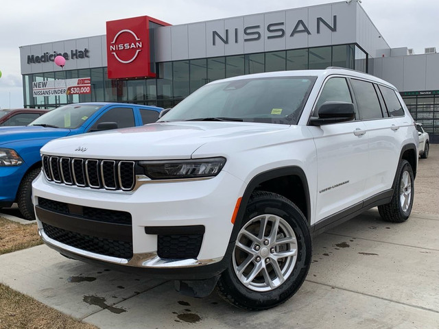 2023 Jeep Grand Cherokee L Laredo in Cars & Trucks in Medicine Hat