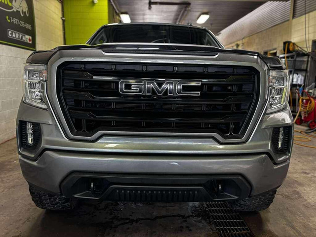 2020 GMC Sierra 1500 4WD Crew Cab 157 Elevation in Cars & Trucks in Laval / North Shore - Image 2