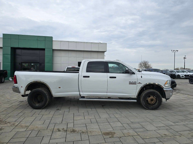 2018 Ram 3500 in Cars & Trucks in Ottawa - Image 4