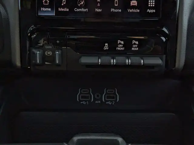 2025 Ram 1500 Sport - 3.92 Rear Axle - Anti Spin Rear Diff dans Autos et camions dans Calgary - Image 24