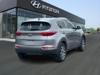 The 2018 Kia Sportage EX offers a compelling blend of style, comfort, and advanced features, making... (image 4)