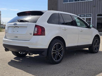 Your Grande Prairie Chrysler store just took in this vehicle! It is either in transit or freshly tra... (image 4)
