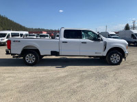Super Duty F-350 SRW XLT 4WD Crew Cab 8' Box, 18" Aluminum Wheels, 6.7L V8 Turbo Diesel Engine, 10-S... (image 4)