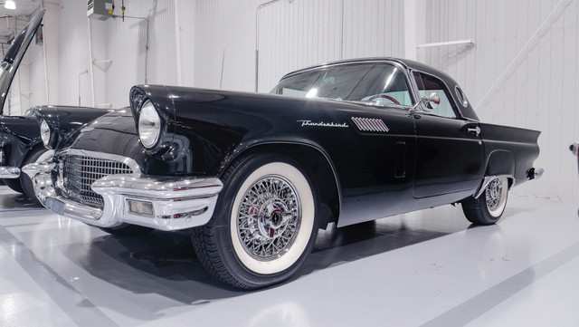 1957 Ford Thunderbird E-Bird Tribute in Classic Cars in London - Image 3
