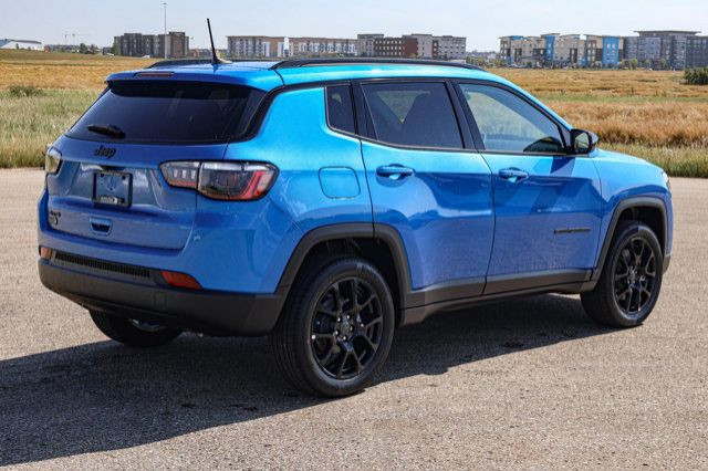 2025 Jeep Compass Altitude in Cars & Trucks in Strathcona County - Image 4