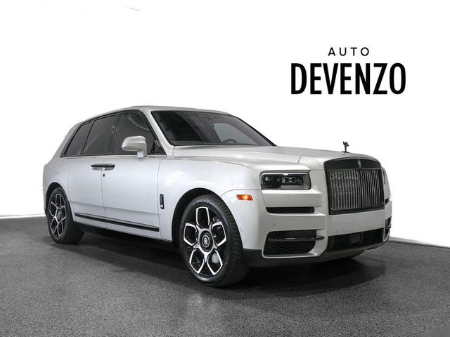 2022 Rolls-Royce Cullinan Black Badge Shooting Star / Picnic Tab in Cars & Trucks in Laval / North Shore - Image 2