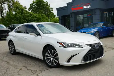 The 2021 Lexus ES 300h FWD is a sophisticated luxury hybrid sedan that combines elegant design with...